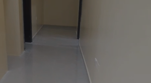 شقة 3 غرف وصالة للإيجار في الشوامخ – مساحة أمامية كبيرة وعقد حكومي - صورة 7