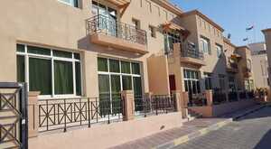 فيلا للايجار في بني ياس شرق 11 عقد حكومي - صورة 1