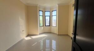 فيلا تجارية للإيجار – موقع استراتيجي في مدينة خليفة - 9