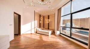 فيلا فاخرة للإيجار أو البيع – جزيرة ياس | أول ساكن