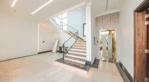 فيلا فاخرة للإيجار أو البيع – جزيرة ياس | أول ساكن - 4